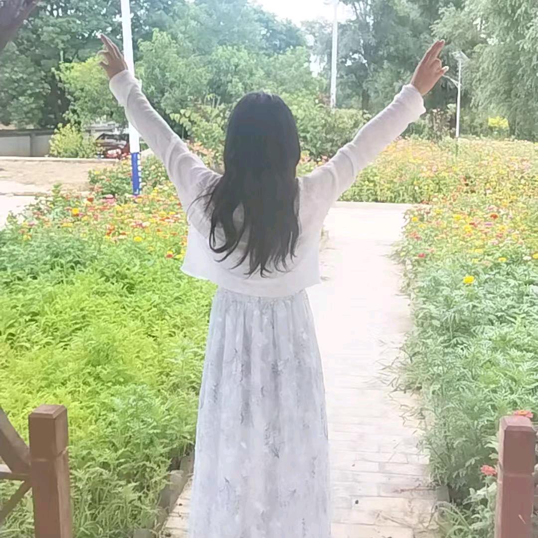 ℳ̶̶̶̶♡̶҉酷野小姐姐💅ℳᥫᩣ