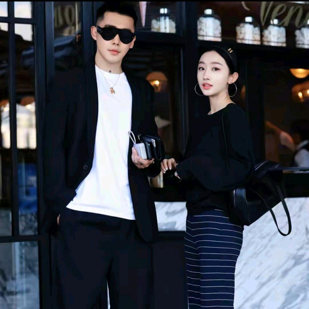 杨圣坤-直播穿搭