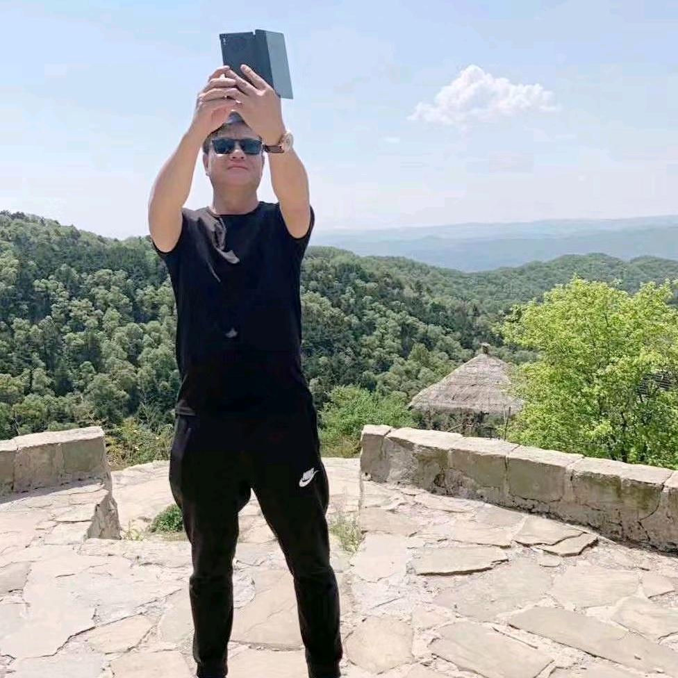 平娃《养号中》