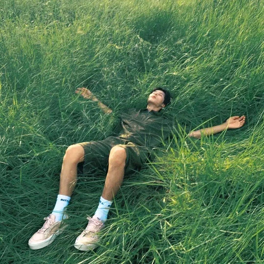 落💭.