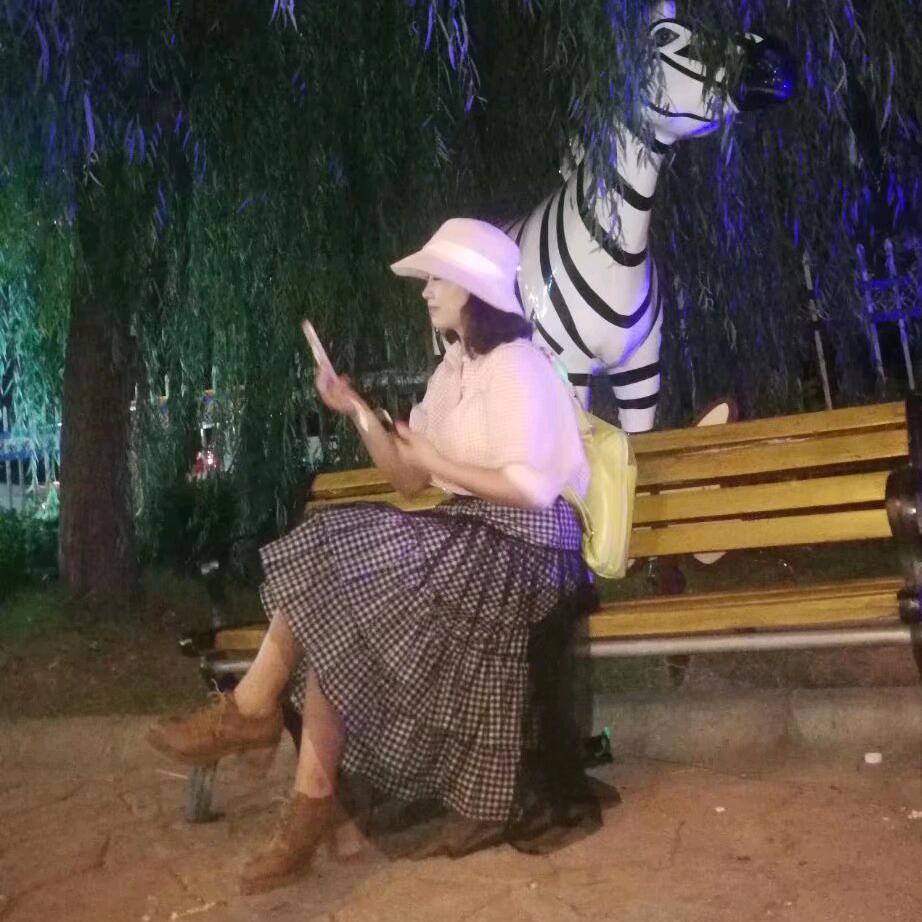 艳艳姨