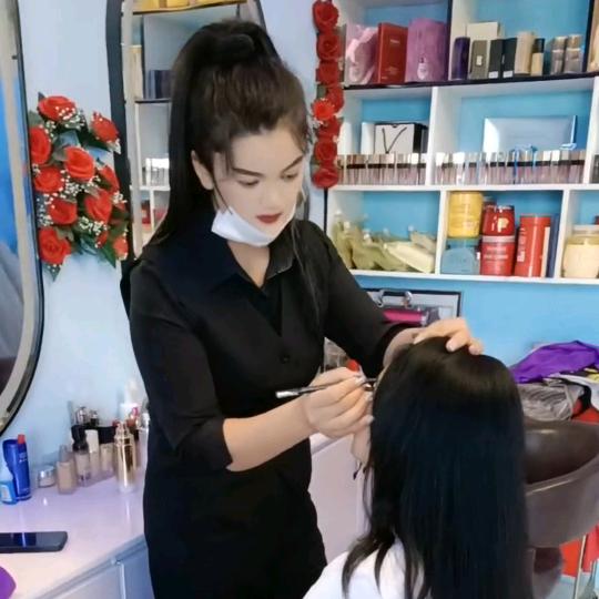 美谜美容美发店