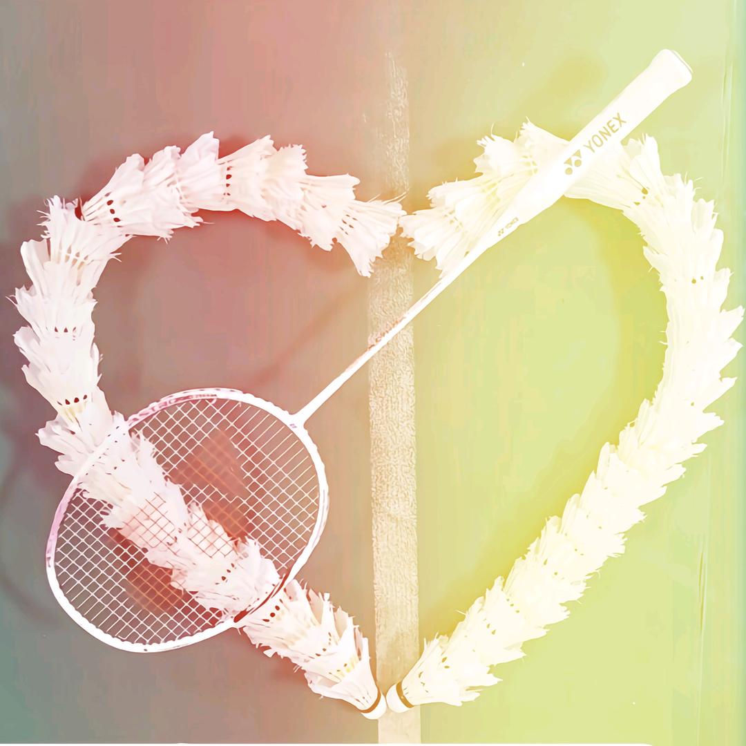 店头羽毛球拍穿线师🏸