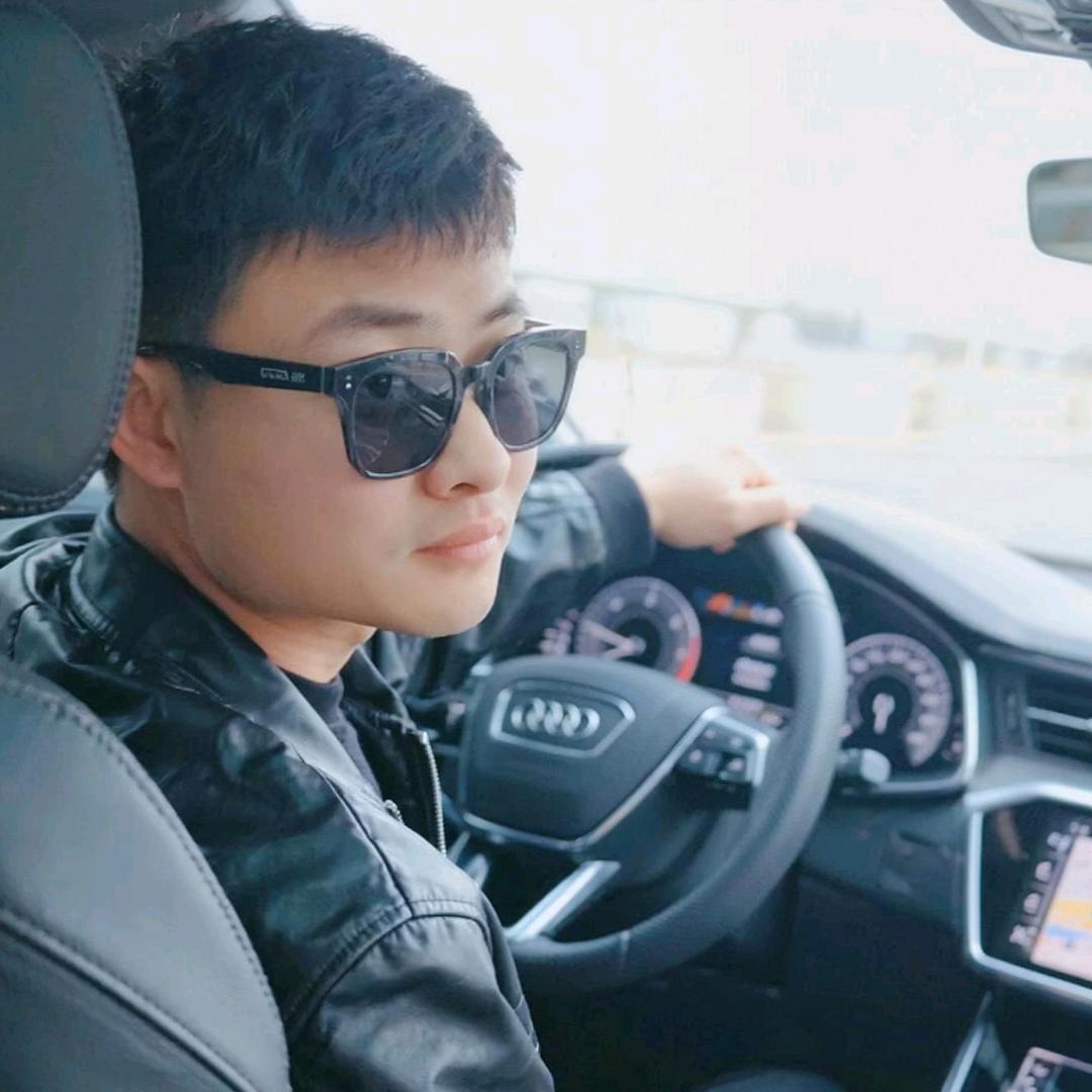 ღ᭄♡̶҉奕辰ঞღ᭄ （滨海人）