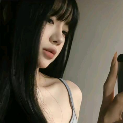 你是一个不乱聊就会死的蠢货