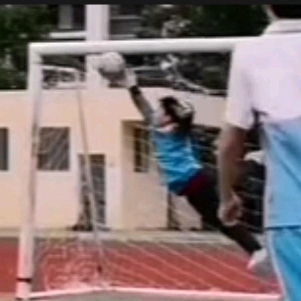 六中传奇耐摔王