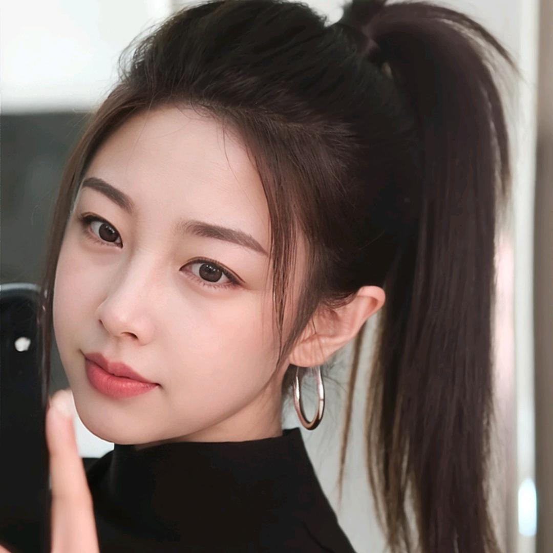 @꧁婉月꧂(拒绝私聊)