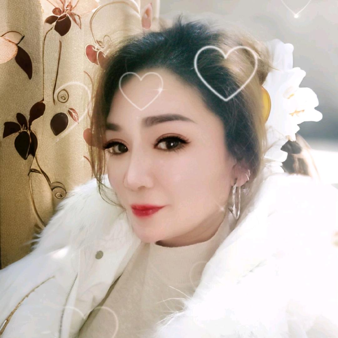 墨镜女王😎