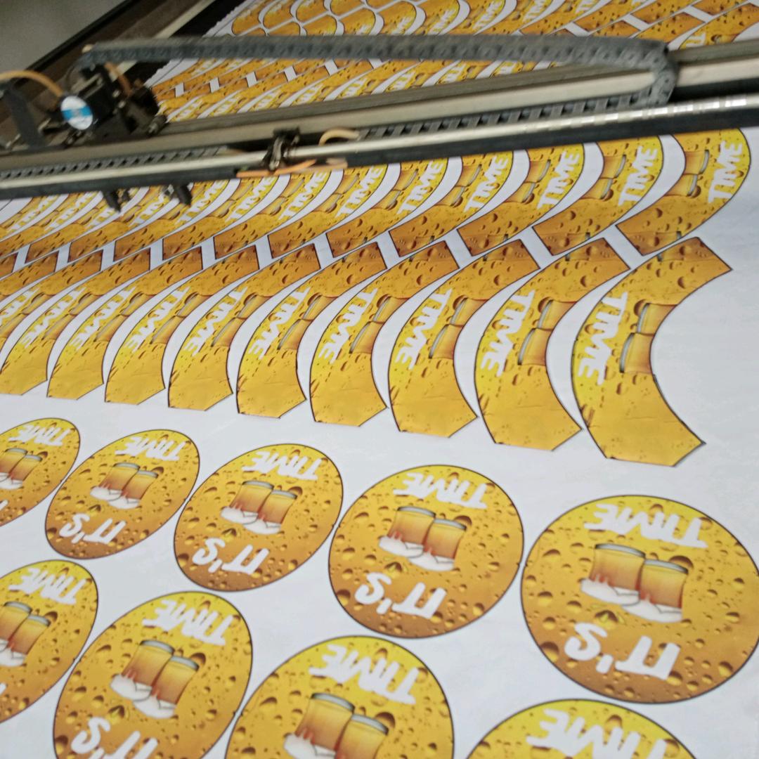 义乌于氏大视觉激光下料