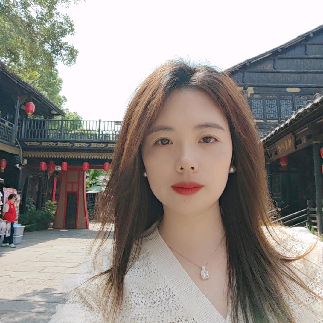 【    シ 纯白Sè】