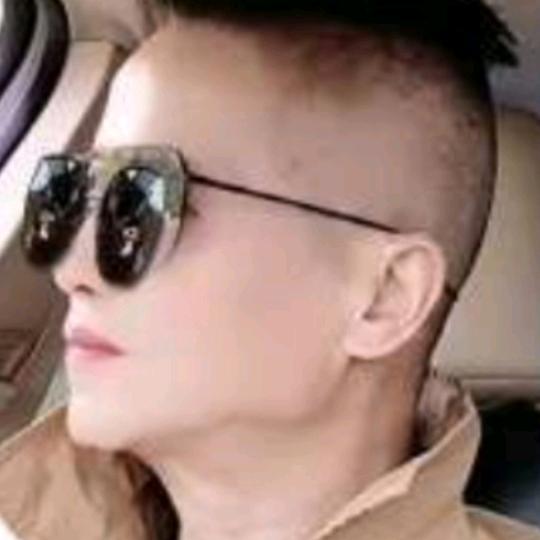 許峰，乾元镇鑫隆房产