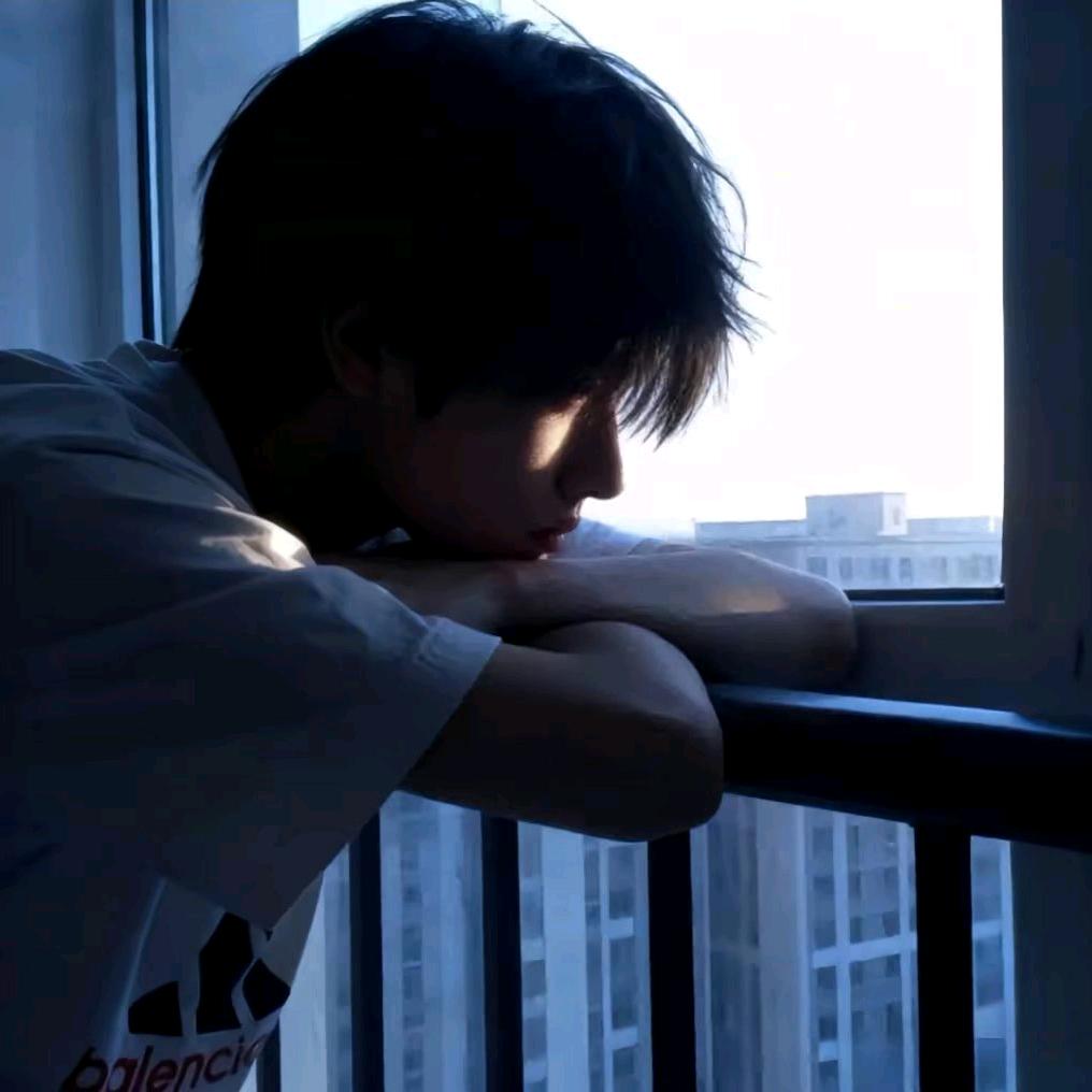 ㅤ  ㅤ.