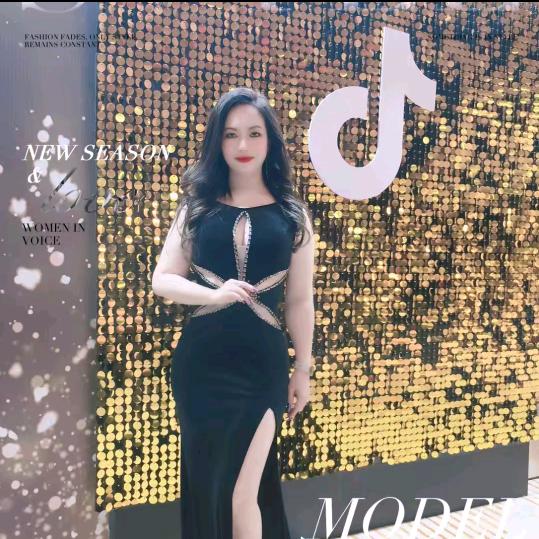 小花（单身）