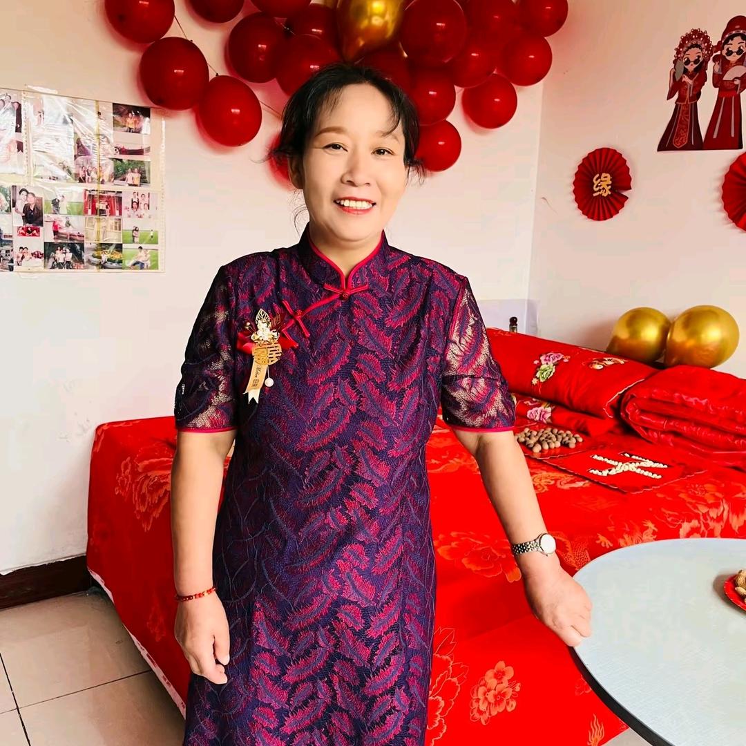 双胞胎奶奶【首播】