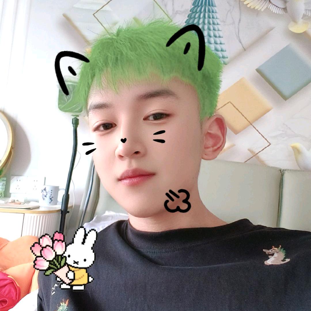 小V