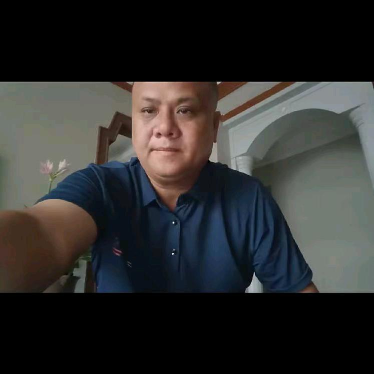 王新华