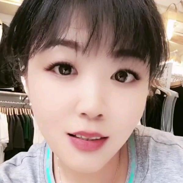 梦醒👸 心❤️已碎💔