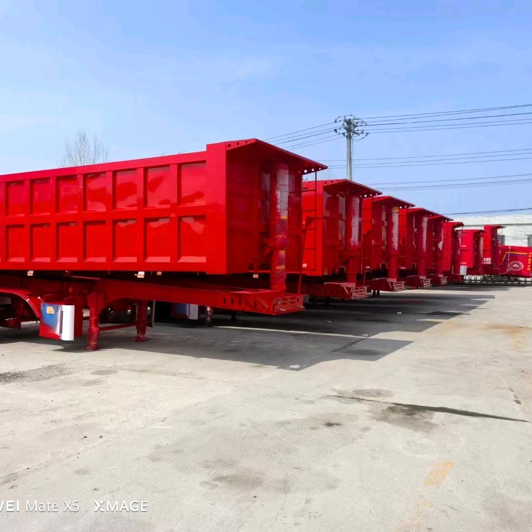 Aa梁山新旧半挂车