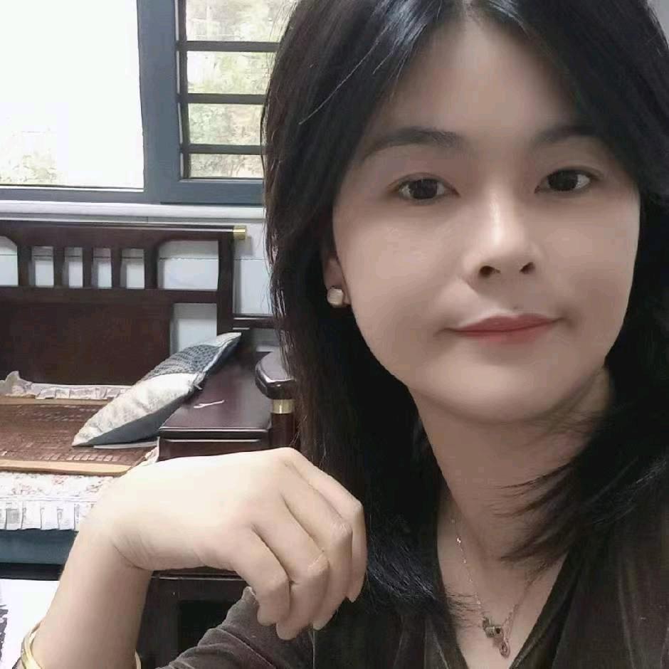 皇图岭3NUX女装娟子