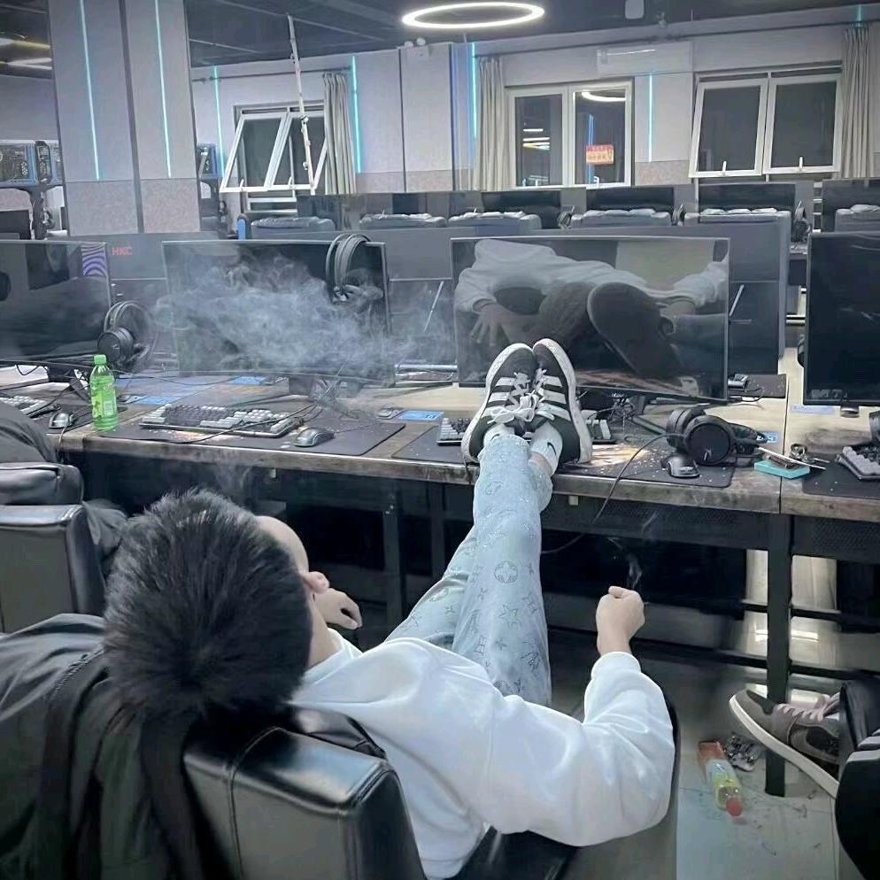 肖.
