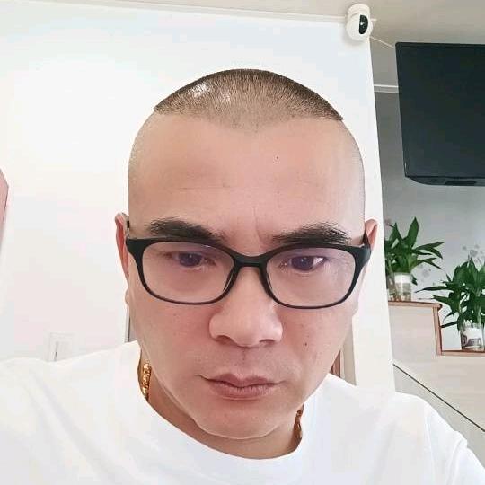 穴位按摩师