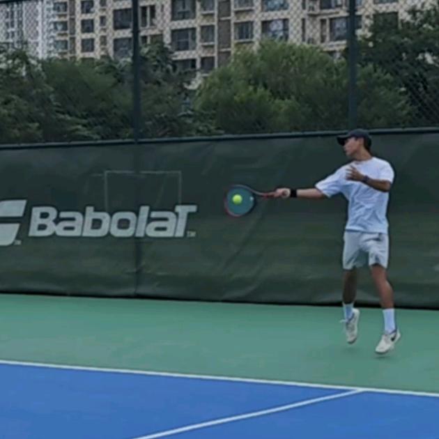 🎾小董爱打球