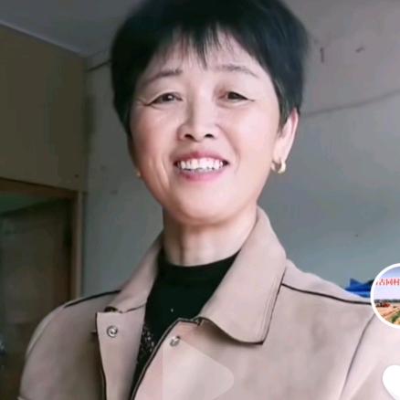 幸福一家，知足常乐