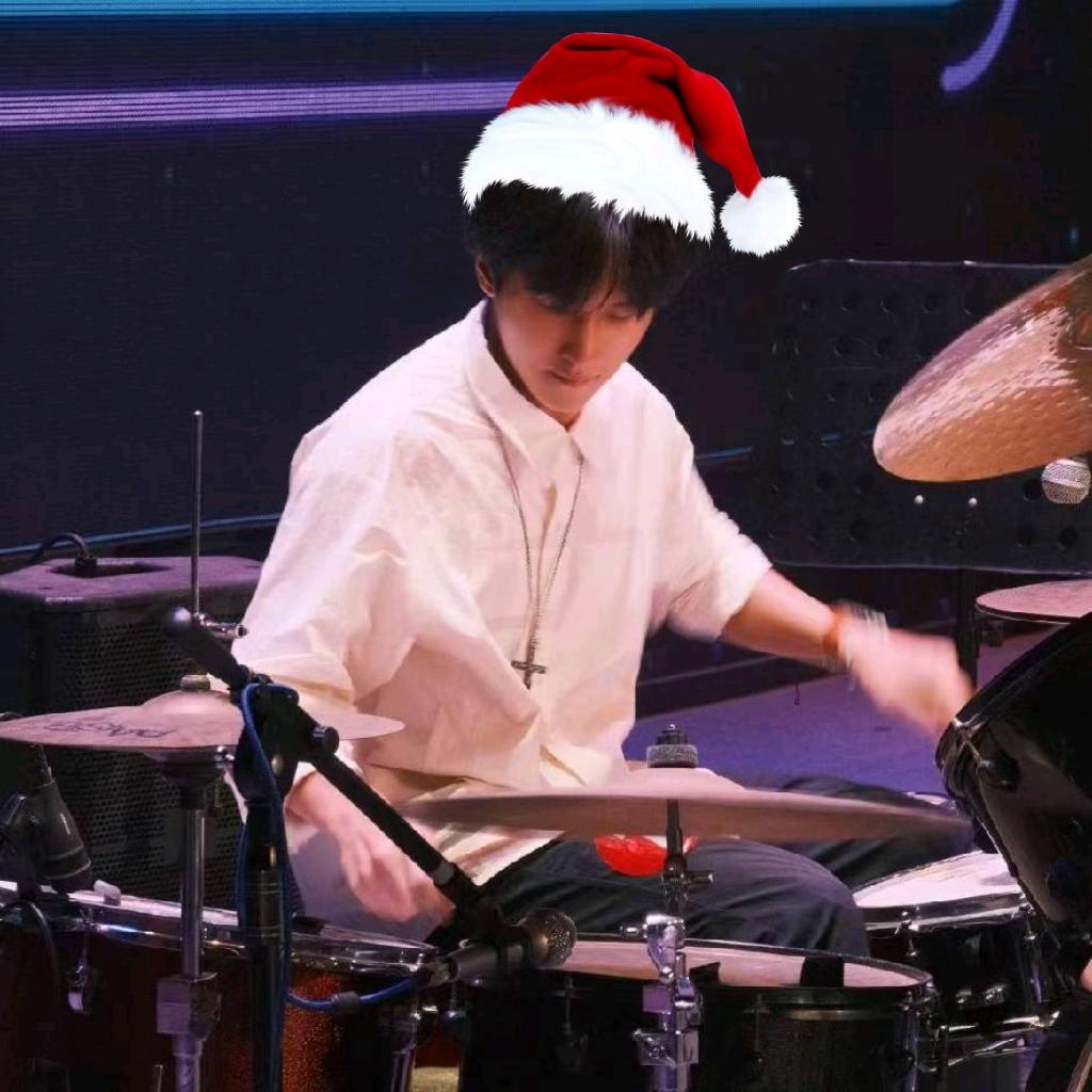 不会打鼓的晨～