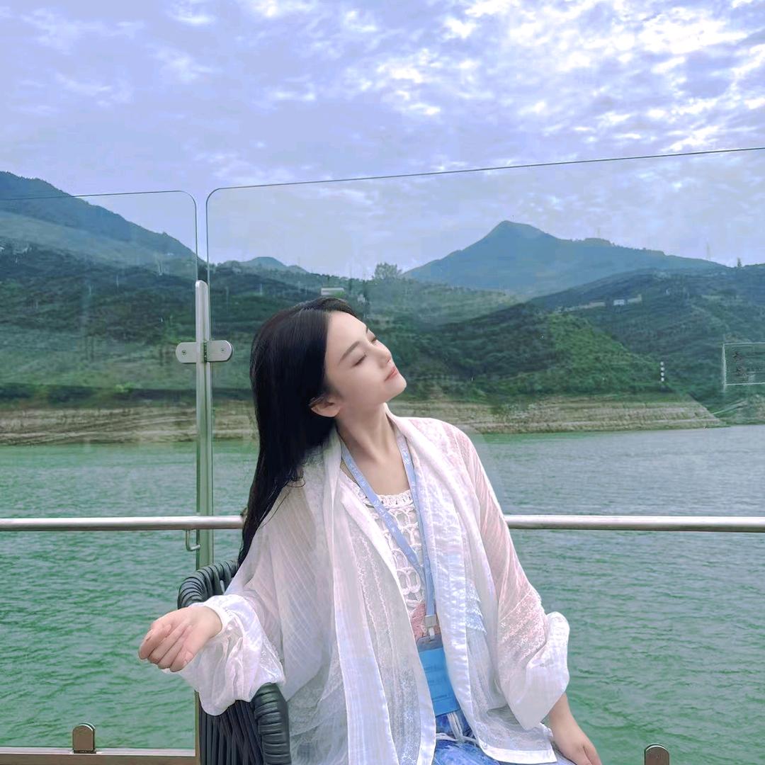 曹孟德🇨🇳🎤