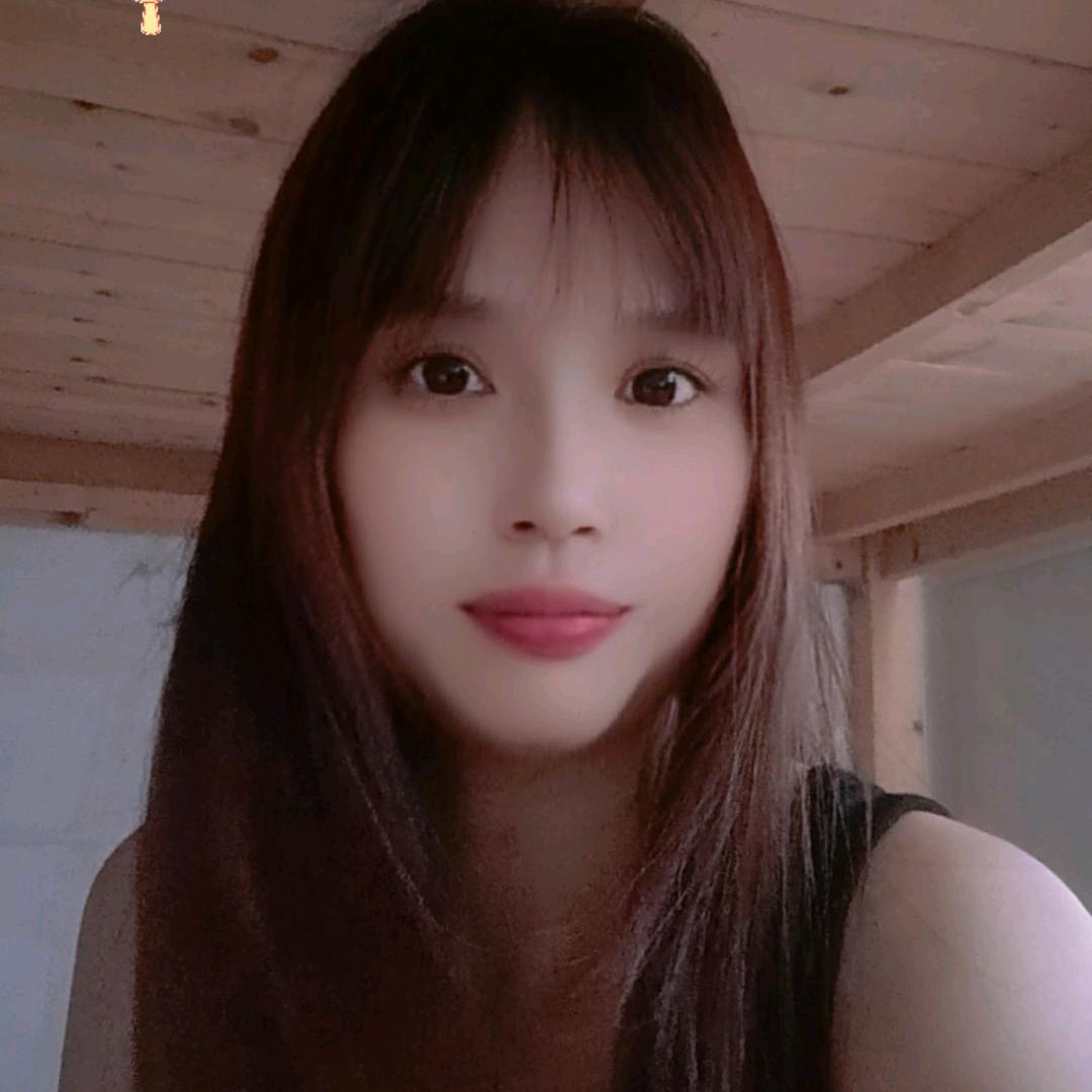 ٩ ˘ 小甜妹)ﾉ♡