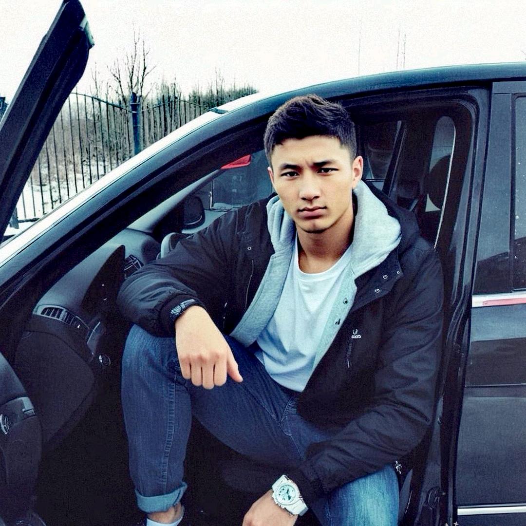 关于……..梅西