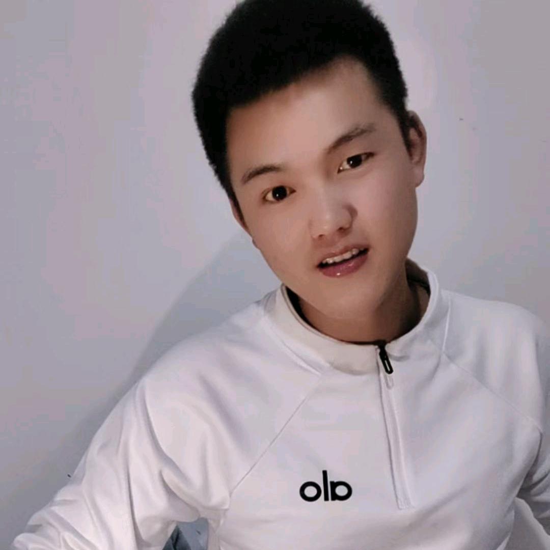 餐饮小坫  爱唱歌🎤