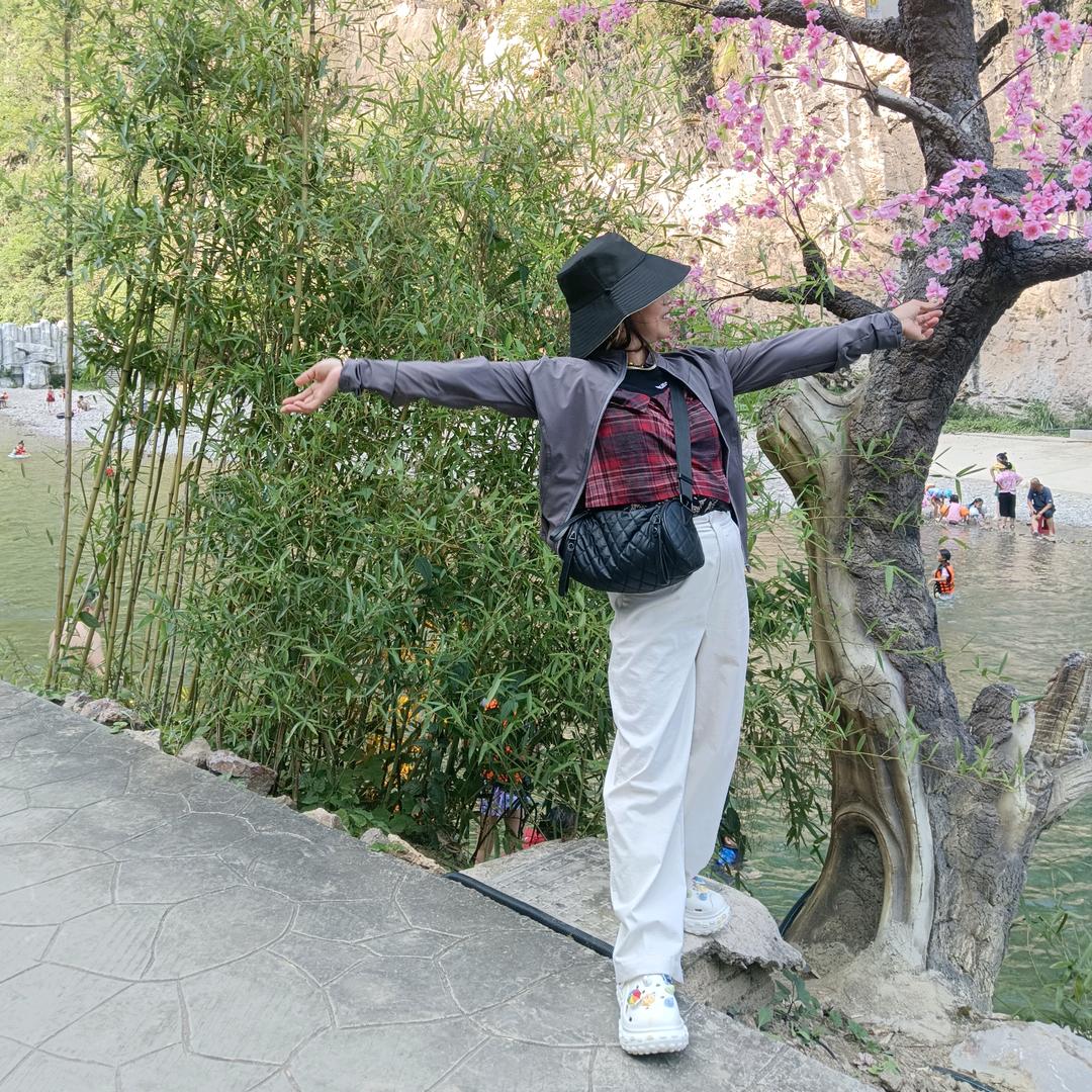 🌹燕🌹开心每一天