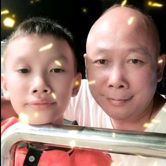 满船清梦压星河（涨粉中）