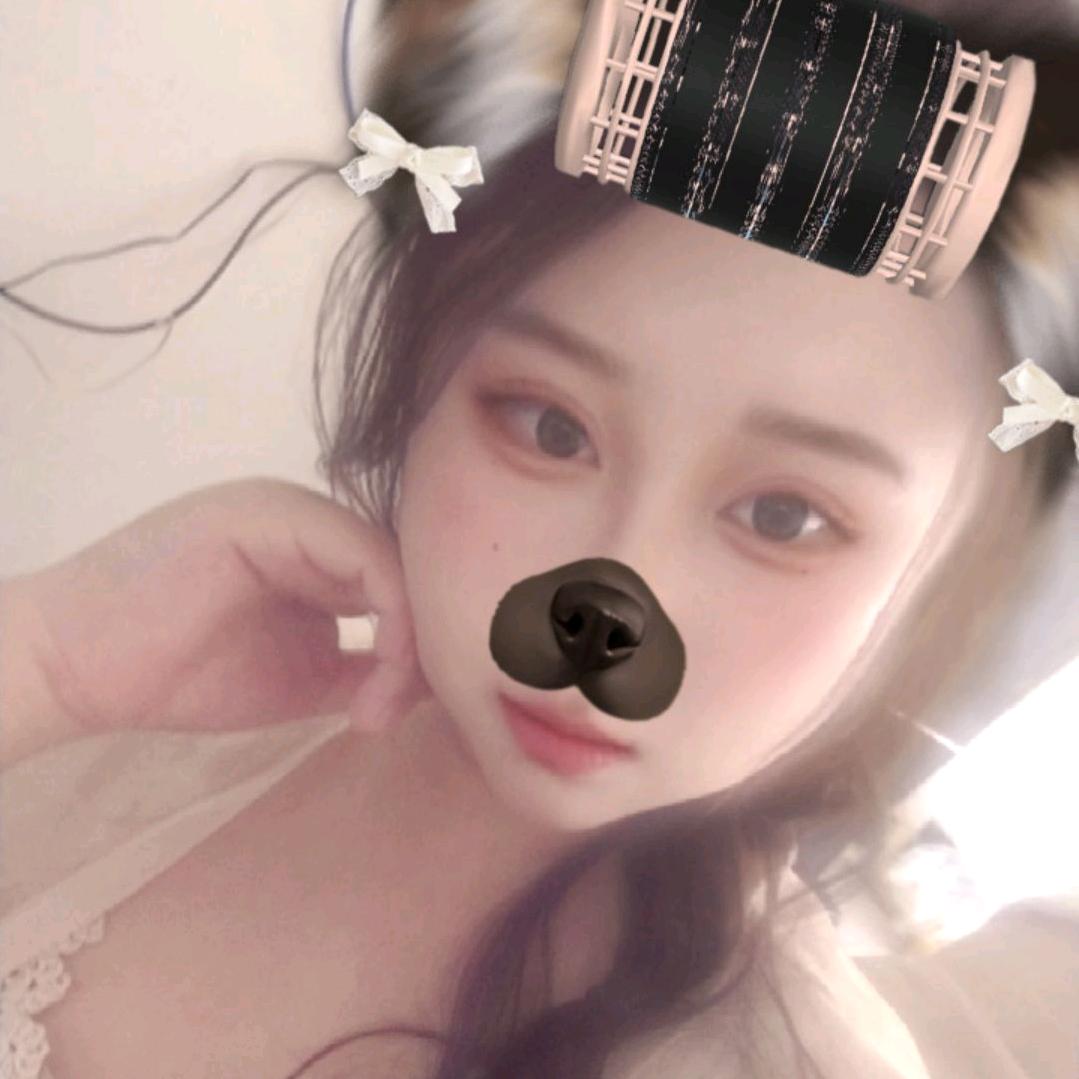 吧唧一口战战
