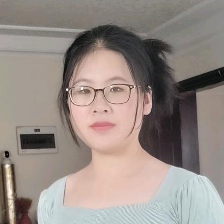 噜啦噜啦嘞璐璐呀