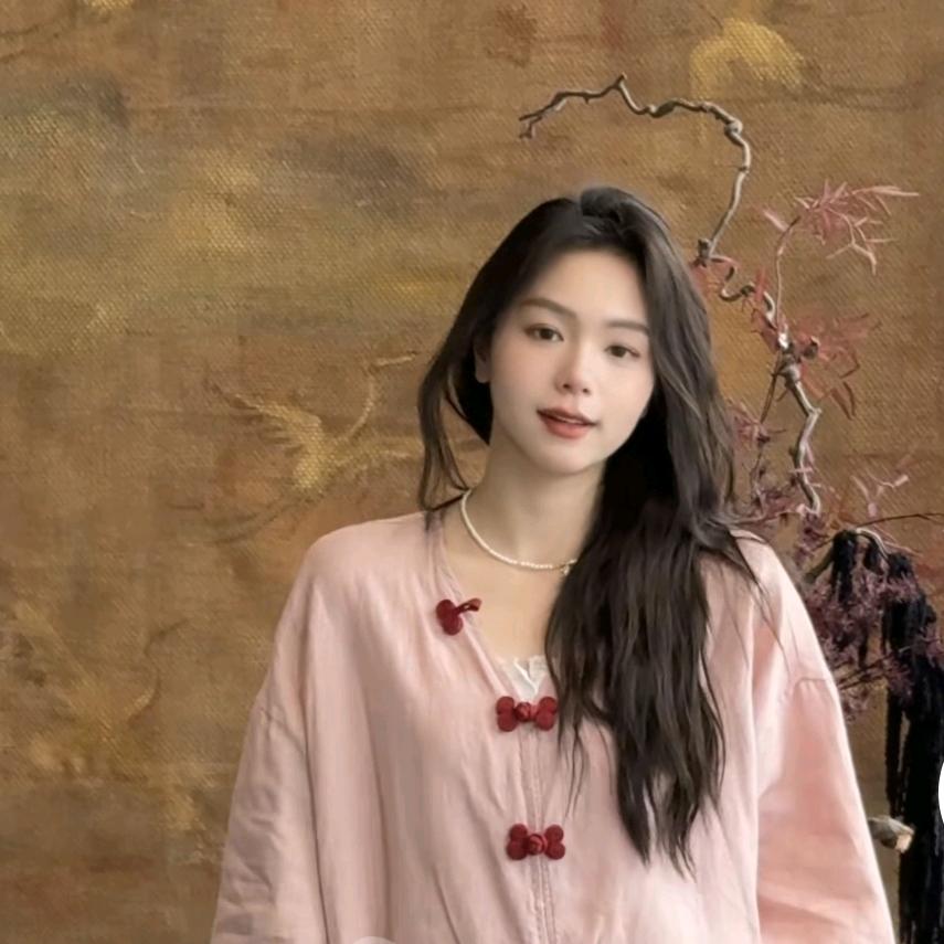 徐若桃轻奢穿搭优选