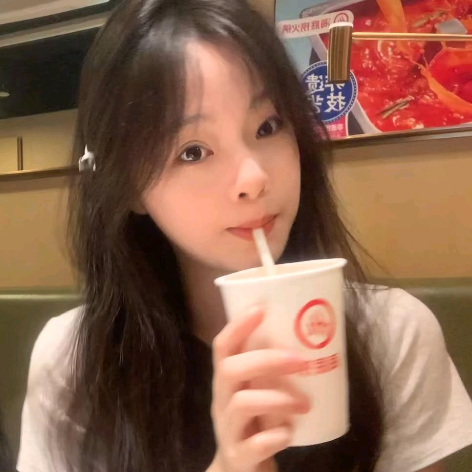 yoyo月儿