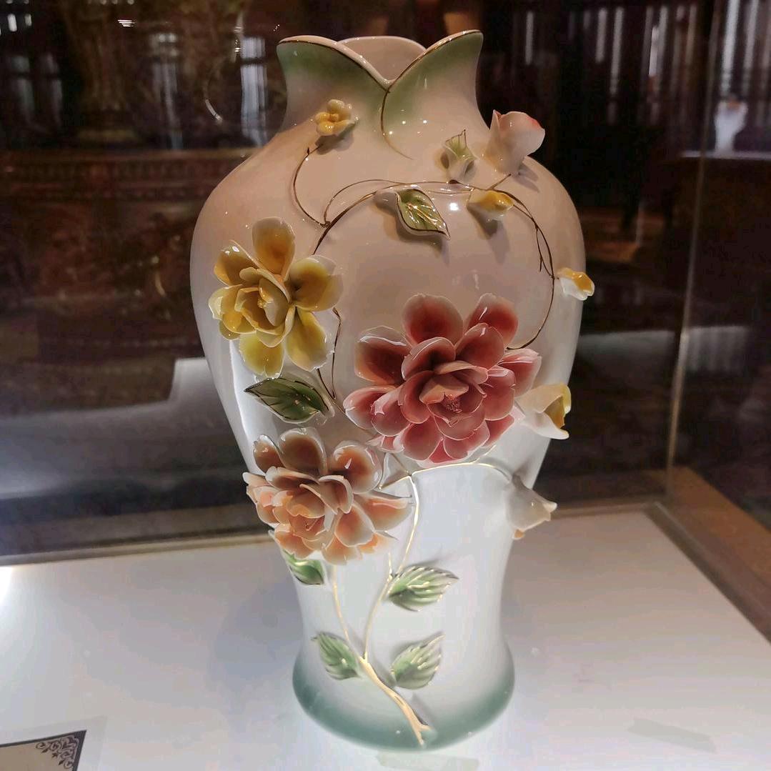 🤪᭄🇽 🇮 🇪……🐜