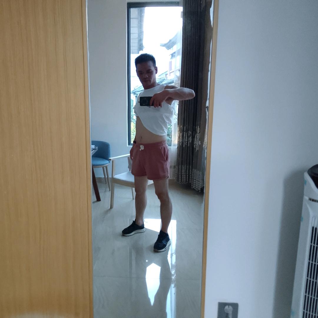 小黑哥