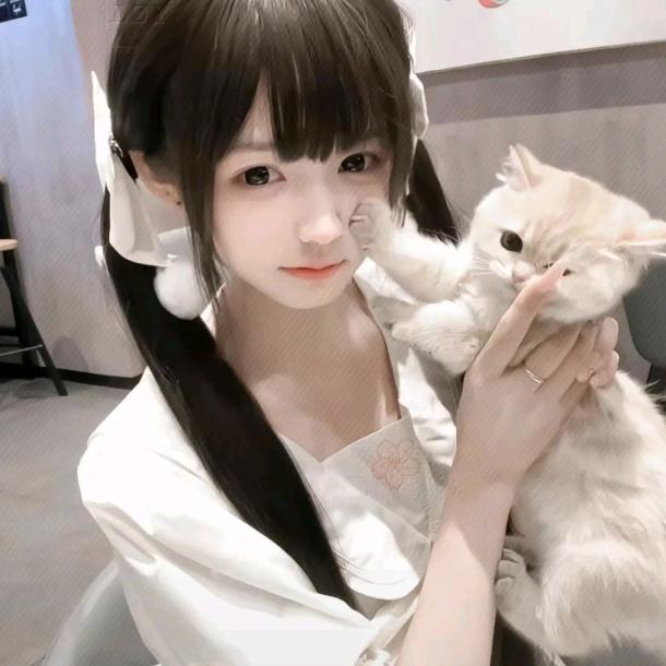 小林抱抱