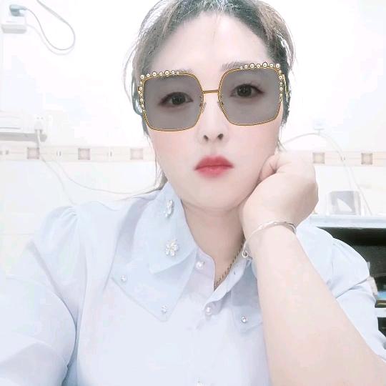 忘掉过去看破红尘