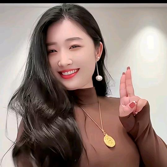 (๑><๑）