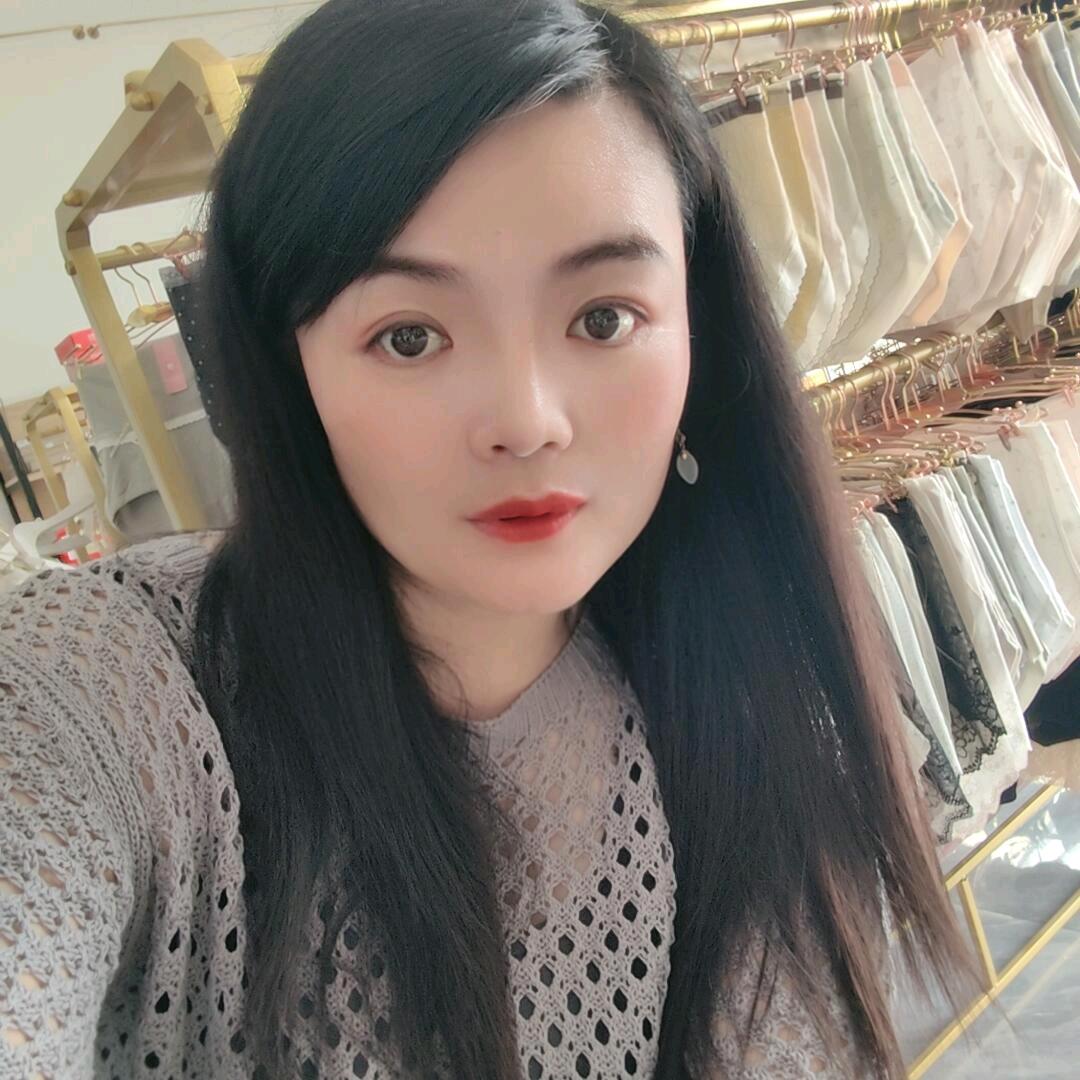 莲儿精品服饰
