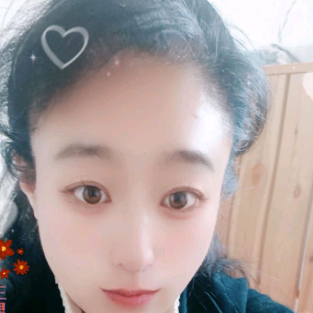 针黄龍谭娜