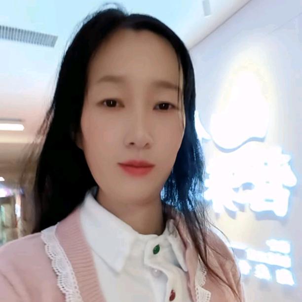 小霞