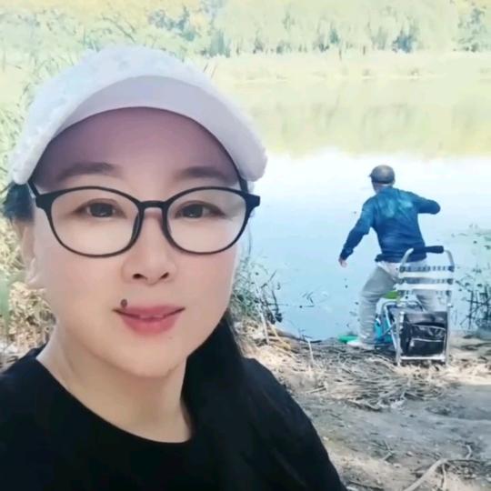 凯丽~