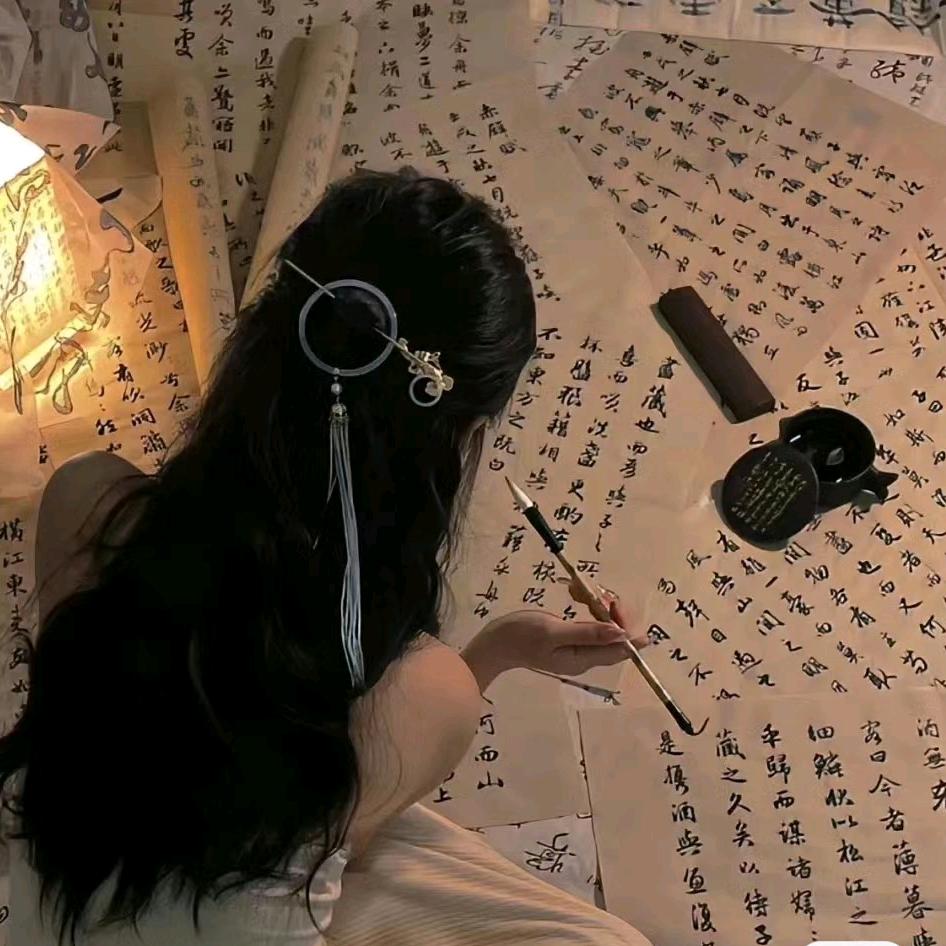 纸上云云