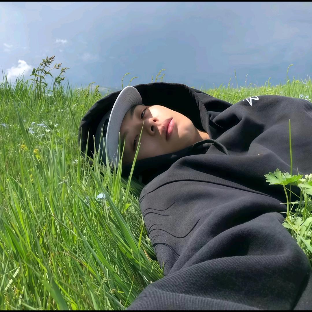 𝘿𝙐𝙅𝙄𝙉𝙂𝙆𝘼𝙄