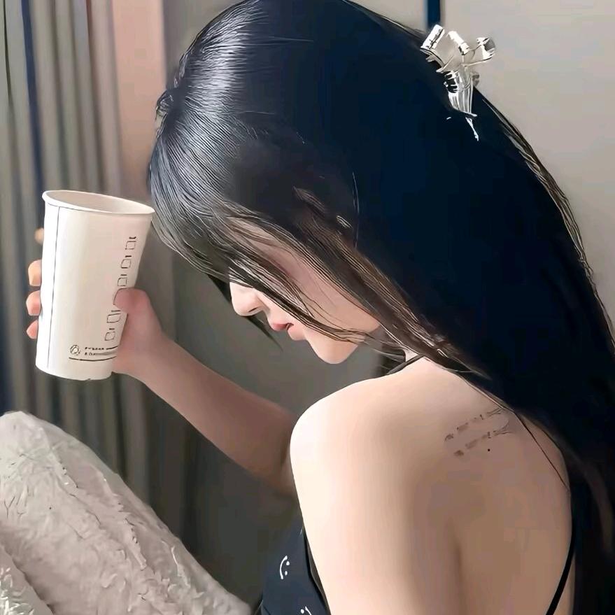 小静🎙️唱歌给你听